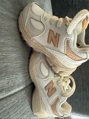New Balance Kids Cream and Rose Gold Accent Sneakers